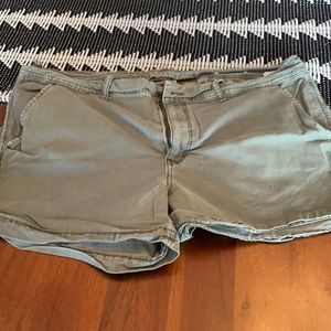 American Eagle shorts